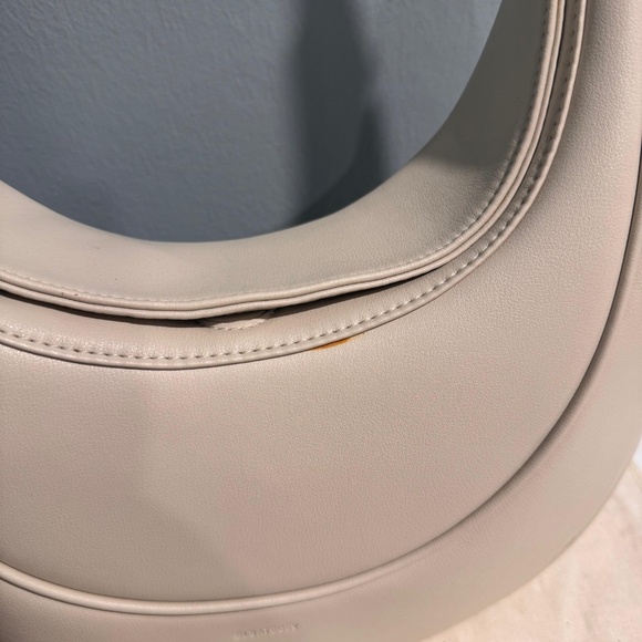 Elbagetev Ostra Cream Mini Bag 100% Genuine Leather - Picture 5 of 5